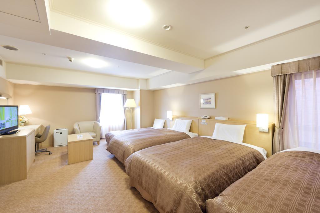Hotel Sunroute Сапоро Екстериор снимка